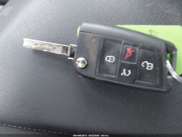 44923515 :رقم المزاد ، 3VWCB7BU1LM023205 vin ، 2020 Volkswagen Jetta 1.4t R-line/1.4t S/1.4t Se مزاد بيع