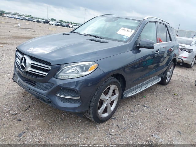Mercedes-Benz GLE 350 2016 4JGDA5JB1GA672001 Image 2