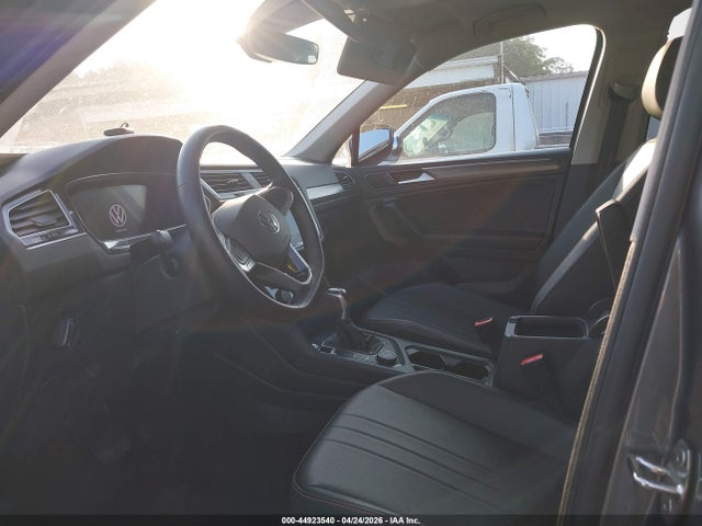44923540 :رقم المزاد ، 3VV5B7AX9RM211715 vin ، 2024 Volkswagen Tiguan 2.0t Wolfsburg Edition مزاد بيع