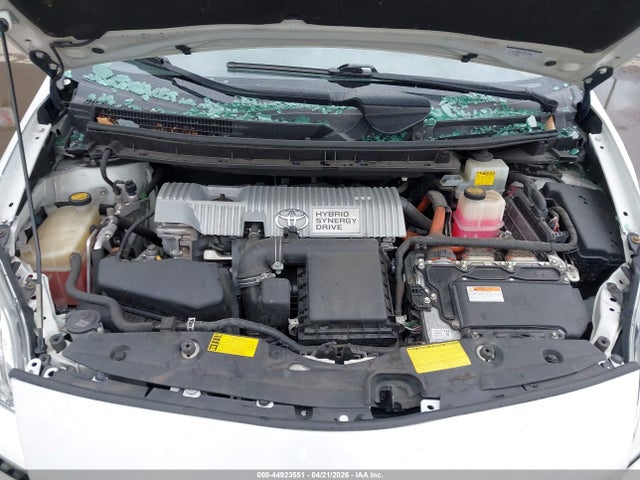 Toyota Prius Three 2014 JTDKN3DU6E1781939 Image 10