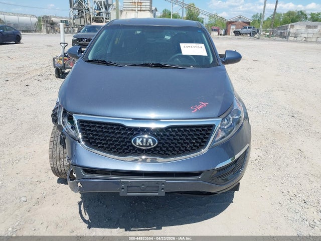 Продажа на аукционе авто 2016 Kia Sportage Lx, vin: KNDPBCAC1G7880372, номер лота: 44923554
