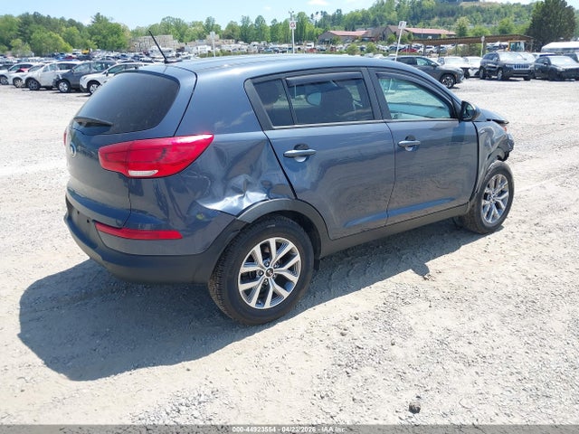 Продажа на аукционе авто 2016 Kia Sportage Lx, vin: KNDPBCAC1G7880372, номер лота: 44923554