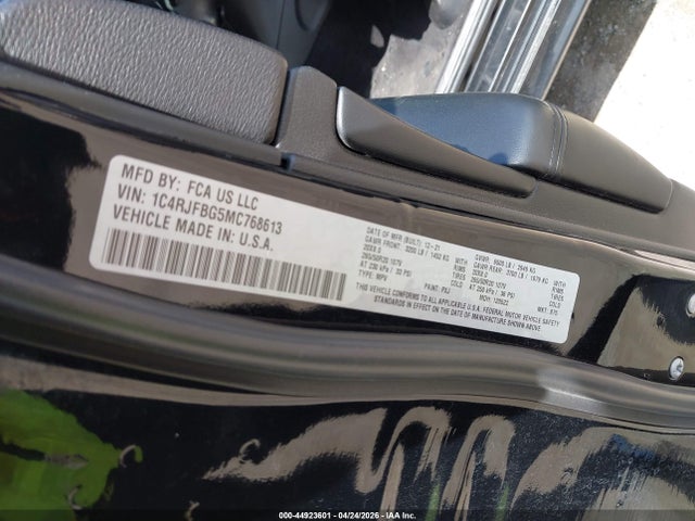 2021 Jeep Grand Cherokee Limited X 4x4 მანქანა იყიდება აუქციონზე, vin: 1C4RJFBG5MC768613, აუქციონის ნომერი: 44923601