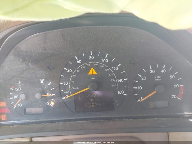 Auction sale of the 2002 Mercedes-benz E 320 Special Edition, vin: WDBJF65J22B404091, lot number: 44923609