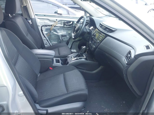 Продажа на аукционе авто 2017 Nissan Rogue Sv, vin: KNMAT2MT9HP538372, номер лота: 44923611