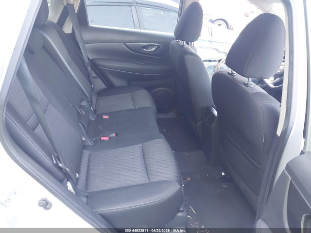 Продажа на аукционе авто 2017 Nissan Rogue Sv, vin: KNMAT2MT9HP538372, номер лота: 44923611