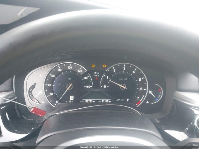 WBAJE5C51JWA93734 BMW 540I