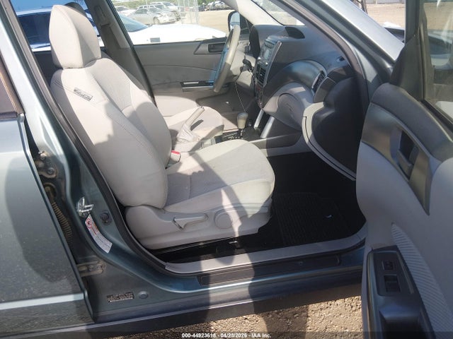 Продажа на аукционе авто 2012 Subaru Forester 2.5x, vin: JF2SHBBC3CH430911, номер лота: 44923618