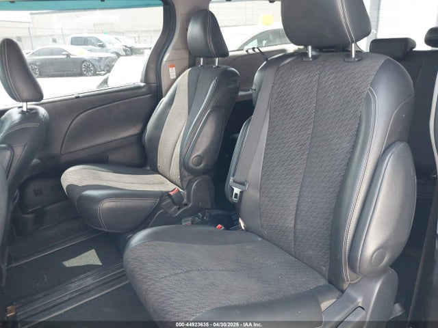 Aukcja sprzedaży 2016 Toyota Sienna Se 8 Passenger, vin: 5TDXK3DC0GS731968, numer aukcji: 44923635