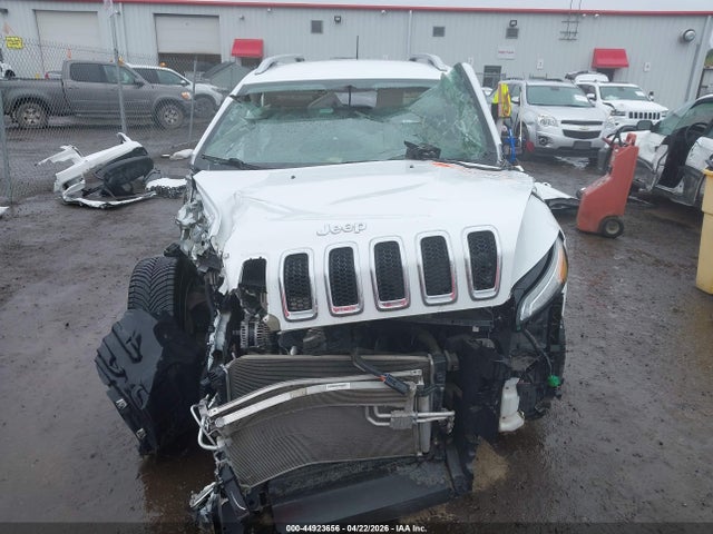 Auction sale of the 2017 Jeep Cherokee Latitude Fwd, vin: 1C4PJLCB8HW669071, lot number: 44923656