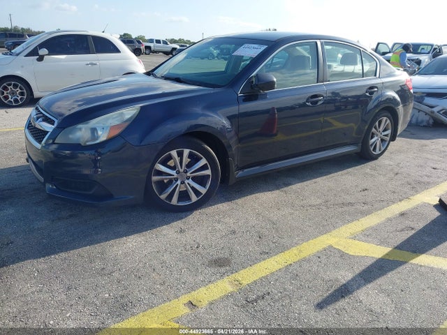 2014 Subaru Legacy 2.5i Premium მანქანა იყიდება აუქციონზე, vin: 4S3BMCC60E3026263, აუქციონის ნომერი: 44923665