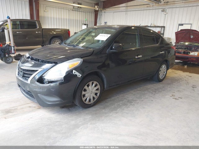 44923678 :رقم المزاد ، 3N1CN7AP4FL945535 vin ، 2015 Nissan Versa 1.6 Sv مزاد بيع