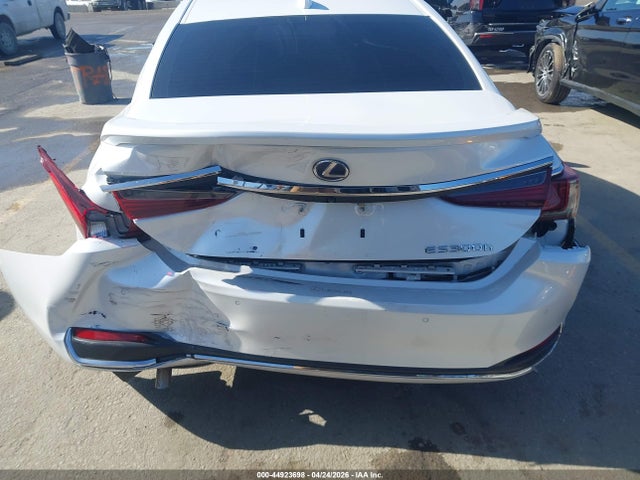 Auction sale of the 2025 Lexus Es 300h, vin: 58ADA1C19SU072968, lot number: 44923698
