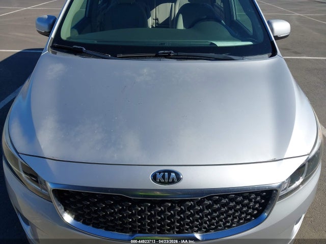Продаж на аукціоні авто 2018 Kia Sedona L, vin: KNDMA5C13J6404893, номер лоту: 44923713