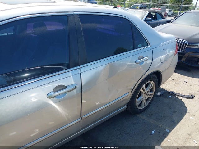Продажа на аукционе авто 2007 Honda Accord 2.4 Ex, vin: 1HGCM56867A214847, номер лота: 44923718