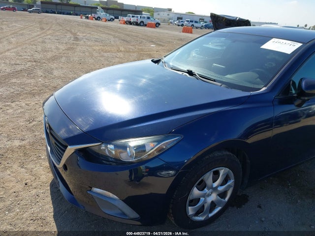 3MZBM1U71FM224603 Mazda Mazda3 I Sport