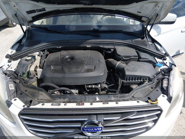 2016 Volvo Xc60 T5 Drive-e Premier მანქანა იყიდება აუქციონზე, vin: YV440MDK0G2782445, აუქციონის ნომერი: 44923732