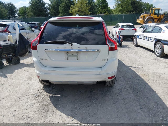2016 Volvo Xc60 T5 Drive-e Premier მანქანა იყიდება აუქციონზე, vin: YV440MDK0G2782445, აუქციონის ნომერი: 44923732
