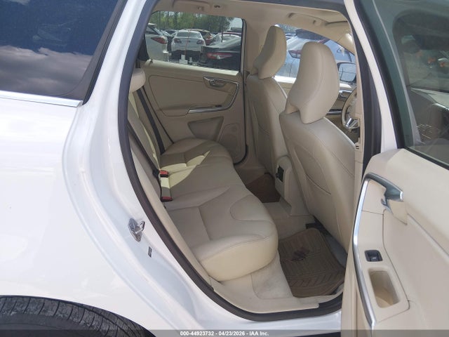2016 Volvo Xc60 T5 Drive-e Premier მანქანა იყიდება აუქციონზე, vin: YV440MDK0G2782445, აუქციონის ნომერი: 44923732