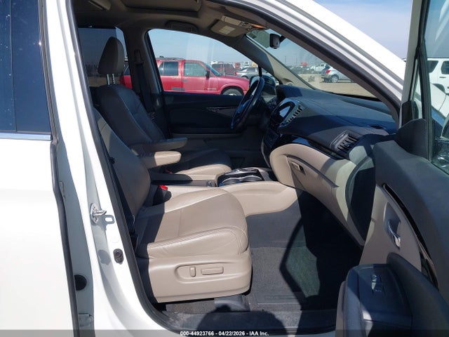 Продаж на аукціоні авто 2019 Honda Pilot Touring, vin: 5FNYF6H67KB002068, номер лоту: 44923766
