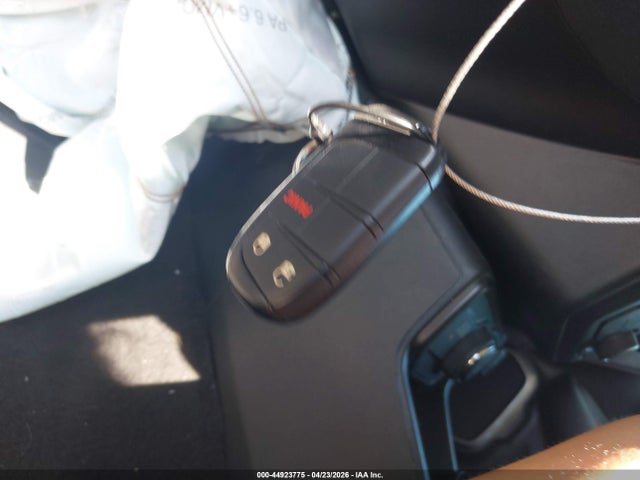 2023 Jeep Renegade Latitude 4x4 მანქანა იყიდება აუქციონზე, vin: ZACNJDB18PPP70478, აუქციონის ნომერი: 44923775