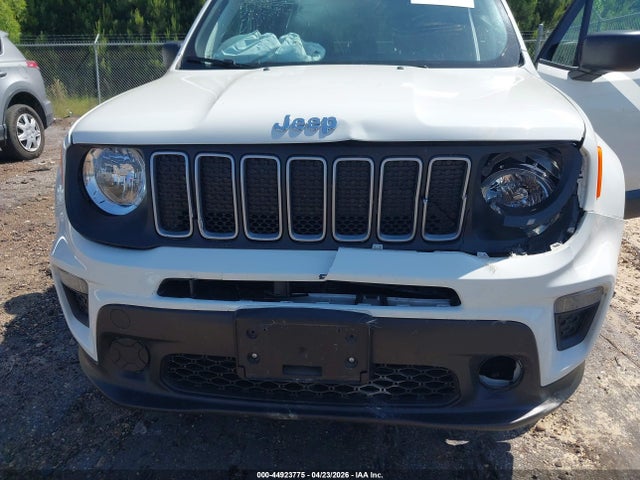 2023 Jeep Renegade Latitude 4x4 მანქანა იყიდება აუქციონზე, vin: ZACNJDB18PPP70478, აუქციონის ნომერი: 44923775