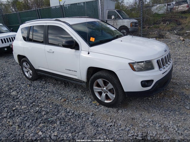 2014 Jeep Compass Sport მანქანა იყიდება აუქციონზე, vin: 1C4NJDBB4ED661250, აუქციონის ნომერი: 44923780
