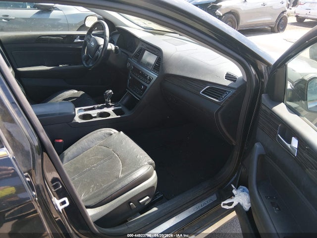 Hyundai Sonata Limited 2015 5NPE34AF4FH016995 Image 5
