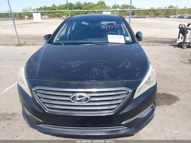 Hyundai Sonata Limited 2015 5NPE34AF4FH016995 Image 6