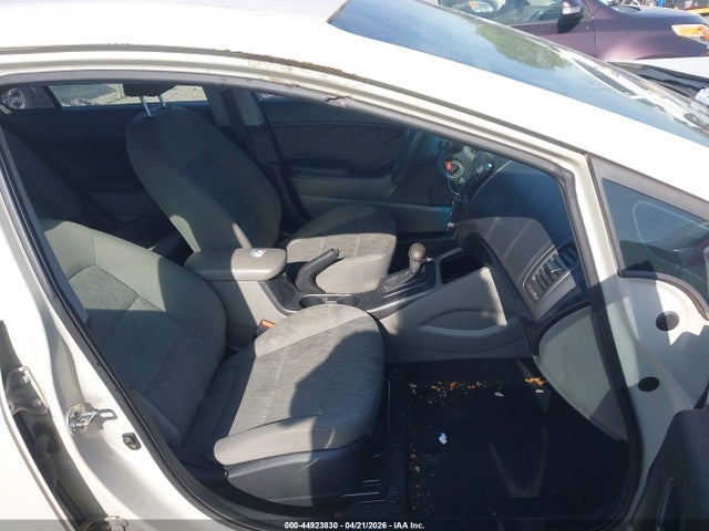 2015 Kia Forte Lx მანქანა იყიდება აუქციონზე, vin: KNAFK4A62F5359230, აუქციონის ნომერი: 44923830