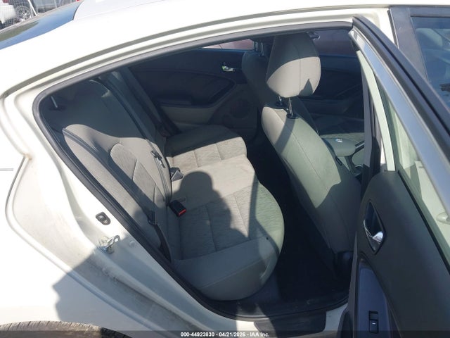 2015 Kia Forte Lx მანქანა იყიდება აუქციონზე, vin: KNAFK4A62F5359230, აუქციონის ნომერი: 44923830