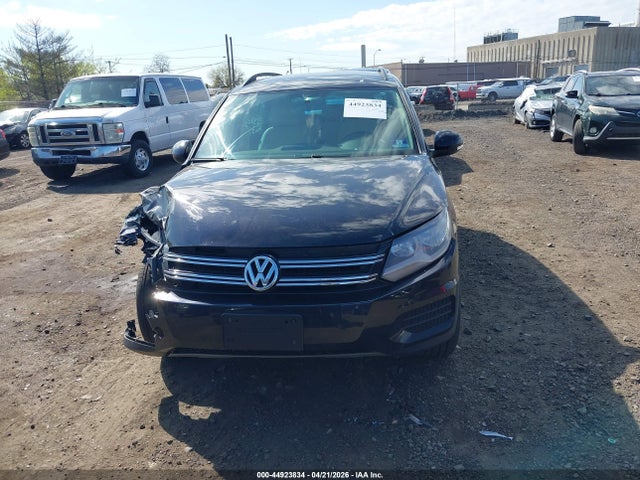 44923834 :رقم المزاد ، WVGBV7AX7FW522592 vin ، 2015 Volkswagen Tiguan Se مزاد بيع