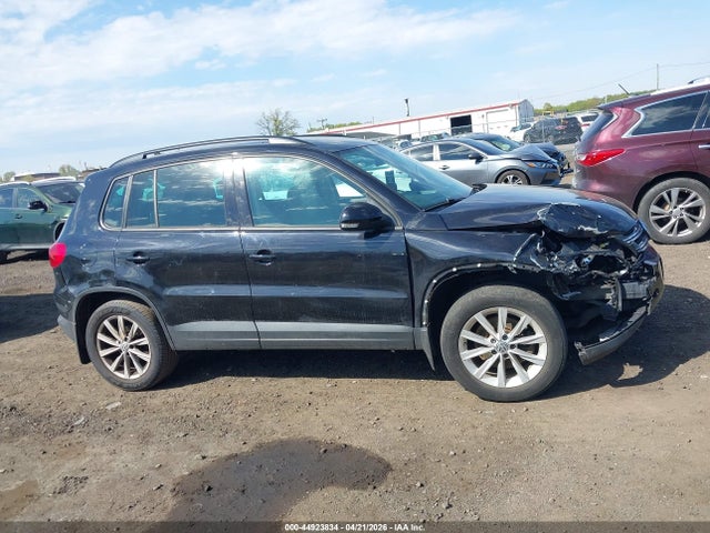 44923834 :رقم المزاد ، WVGBV7AX7FW522592 vin ، 2015 Volkswagen Tiguan Se مزاد بيع