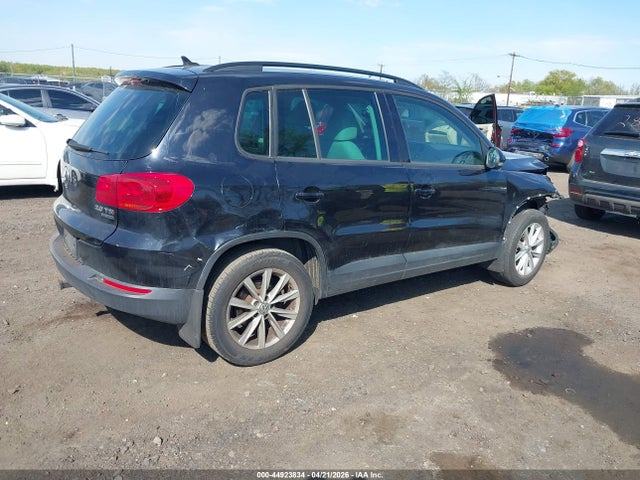 44923834 :رقم المزاد ، WVGBV7AX7FW522592 vin ، 2015 Volkswagen Tiguan Se مزاد بيع
