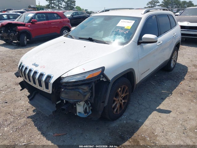 2017 Jeep Cherokee Latitude Fwd მანქანა იყიდება აუქციონზე, vin: 1C4PJLCB5HW523534, აუქციონის ნომერი: 44923847