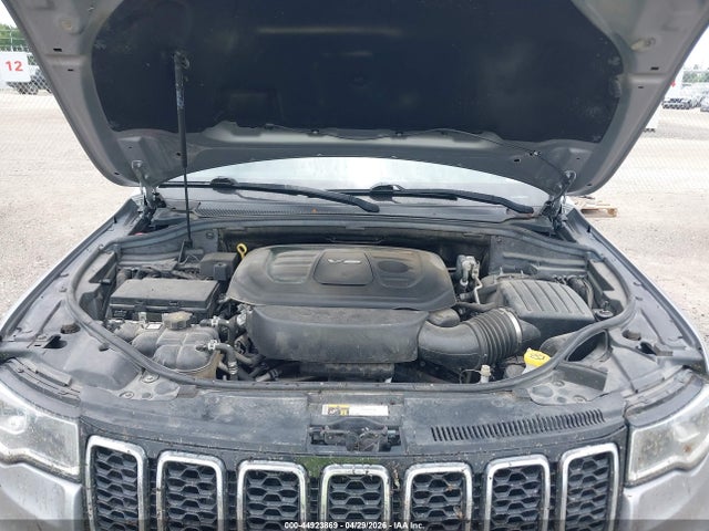 44923869 :رقم المزاد ، 1C4RJEAG2HC788917 vin ، 2017 Jeep Grand Cherokee Laredo 4x2 مزاد بيع