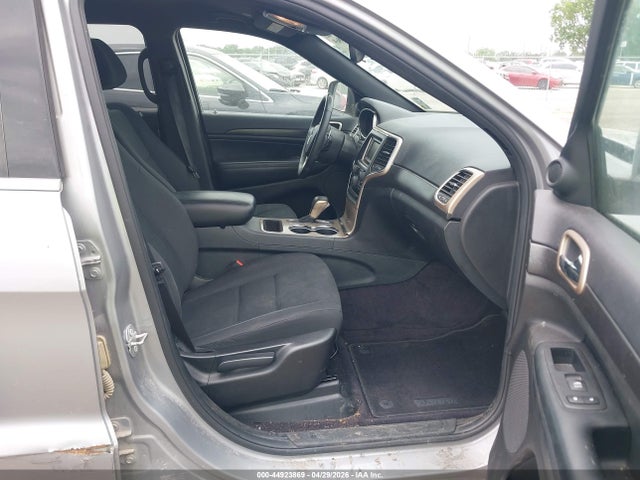 44923869 :رقم المزاد ، 1C4RJEAG2HC788917 vin ، 2017 Jeep Grand Cherokee Laredo 4x2 مزاد بيع