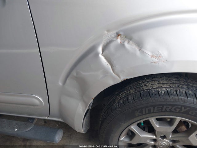 1N6AD0ER9EN745045 Nissan Frontier Sl