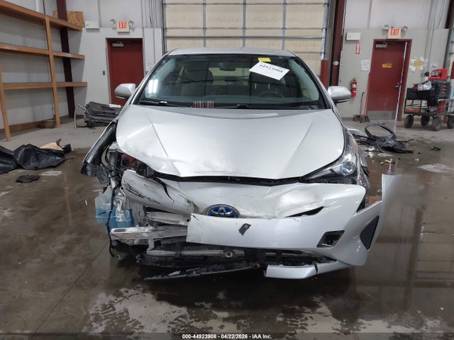 JTDKBRFU1G3512912 Toyota Prius Two