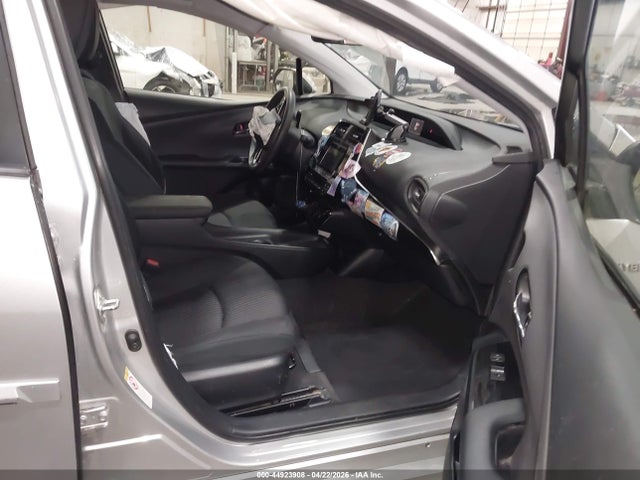 JTDKBRFU1G3512912 Toyota Prius Two