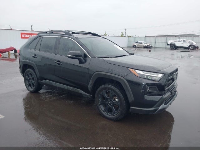 2022 2T3S1RFV6NW293869 main image