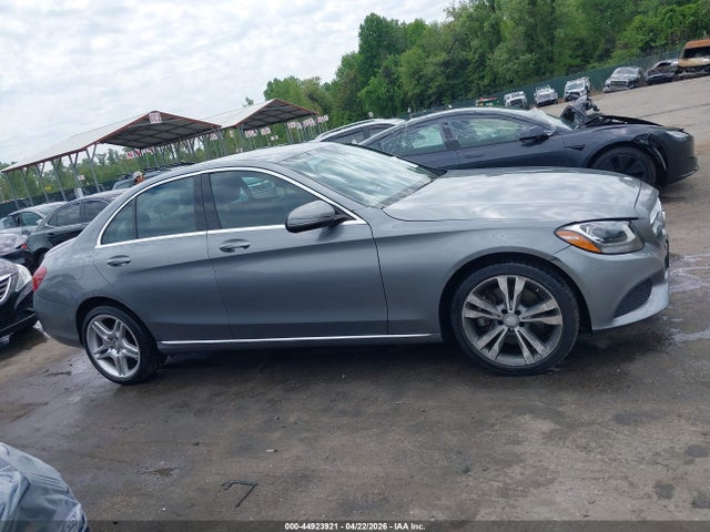 Aukcja sprzedaży 2016 Mercedes-benz C 300 4matic, vin: 55SWF4KBXGU111194, numer aukcji: 44923921