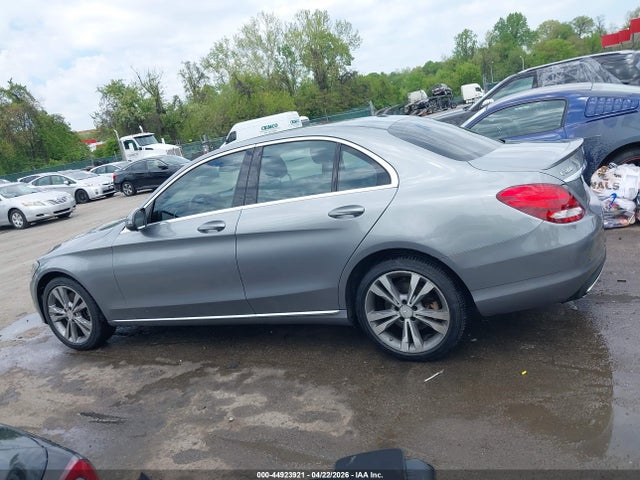 44923921 :رقم المزاد ، 55SWF4KBXGU111194 vin ، 2016 Mercedes-benz C 300 4matic مزاد بيع