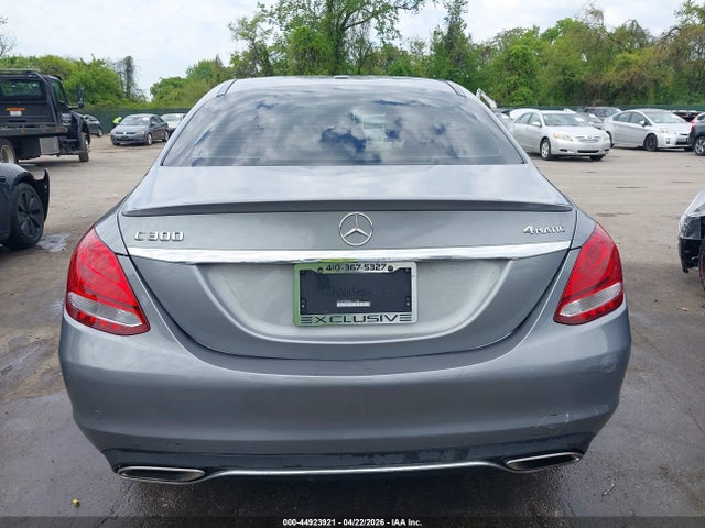 44923921 :رقم المزاد ، 55SWF4KBXGU111194 vin ، 2016 Mercedes-benz C 300 4matic مزاد بيع