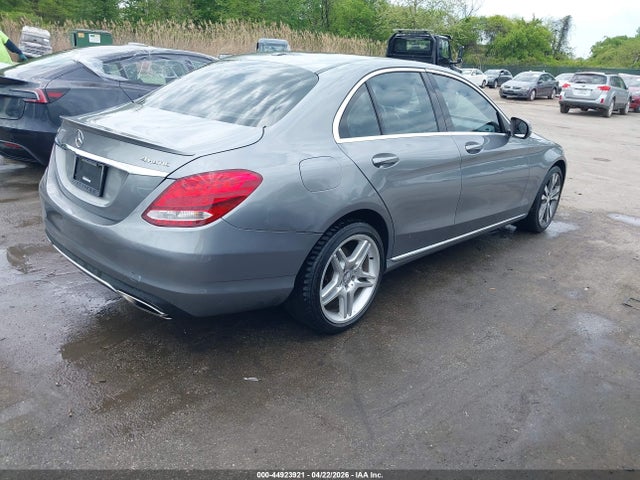 44923921 :رقم المزاد ، 55SWF4KBXGU111194 vin ، 2016 Mercedes-benz C 300 4matic مزاد بيع