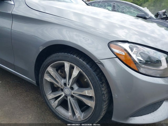 44923921 :رقم المزاد ، 55SWF4KBXGU111194 vin ، 2016 Mercedes-benz C 300 4matic مزاد بيع