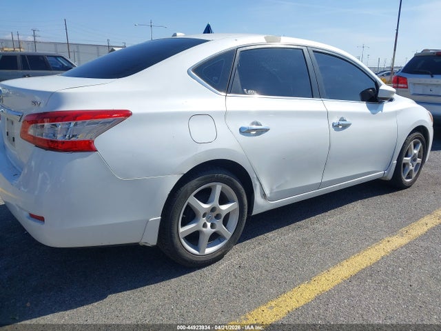 2015 Nissan Sentra Sv მანქანა იყიდება აუქციონზე, vin: 3N1AB7AP4FY238082, აუქციონის ნომერი: 44923934