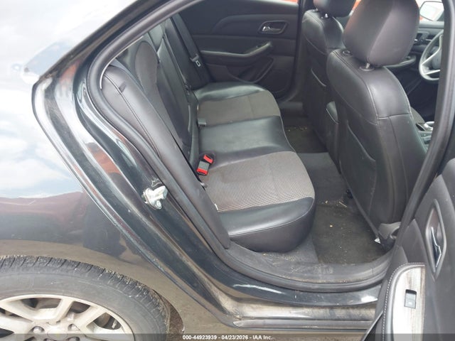 44923939 :رقم المزاد ، 1G11C5SL0FF157235 vin ، 2015 Chevrolet Malibu 1lt مزاد بيع
