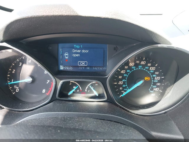 2013 Ford Escape Se მანქანა იყიდება აუქციონზე, vin: 1FMCU9G97DUA18628, აუქციონის ნომერი: 44923949