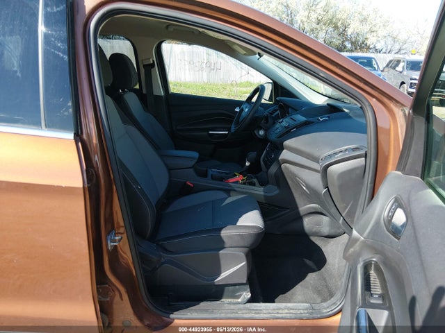 1FMCU9GD5HUE50287 Ford ESCAPE SE